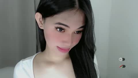 Julia online show from 02/19/25, 11:17