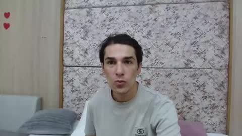 Snapshot of jupiter_333 chatting on 10/15/25, 06:30 Jupiter online show from 10/15/25, 06:30