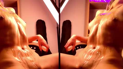 Snapshot of jupiter_sin_h chatting on 11/21/25, 07:45 Welcome to my new account online show from 11/21/25, 07:45