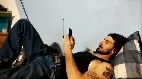 Snapshot of just2day2000 chatting on 02/08/25, 12:06 just2day2000 online show from 02/08/25, 12:06