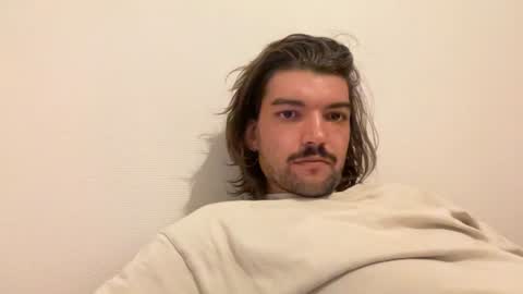 just_a_guy_with_a_big_cock online show from 07/25/26, 03:09