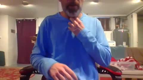 Snapshot of just_chillinwithya chatting on 12/28/24, 02:21 Your Zaddy online show from 12/28/24, 02:21