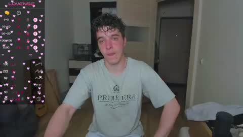 Snapshot of just_edwins chatting on 06/21/26, 06:54 Edwins online show from 06/21/26, 06:54
