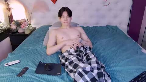 Snapshot of just_gay_ chatting on 03/01/25, 07:26 just_gay_ online show from 03/01/25, 07:26