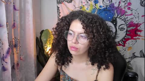 Snapshot of just_katiex chatting on 02/03/25, 11:58 Sofia online show from 02/03/25, 11:58