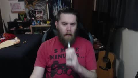 Snapshot of just_ryan88 chatting on 01/01/25, 09:07 Ryan online show from 01/01/25, 09:07