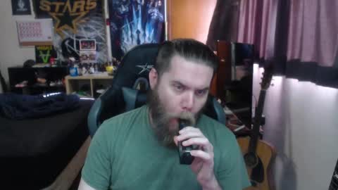 Snapshot of just_ryan88 chatting on 01/07/25, 07:38 Ryan online show from 01/07/25, 07:38