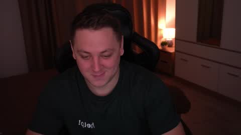 Snapshot of just_top chatting on 10/19/25, 04:29 David online show from 10/19/25, 04:29