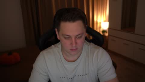 Snapshot of just_top chatting on 10/21/25, 05:57 David online show from 10/21/25, 05:57