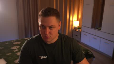 Snapshot of just_top chatting on 12/20/25, 04:03 David online show from 12/20/25, 04:03