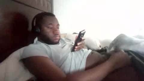 Snapshot of justablackdude1474274 chatting on 06/19/26, 04:00 justablackdude1474274 online show from 06/19/26, 04:00