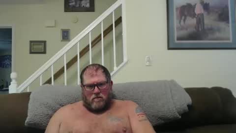 Snapshot of justaguyandnaked chatting on 05/16/26, 06:07 justaguyandnaked online show from 05/16/26, 06:07