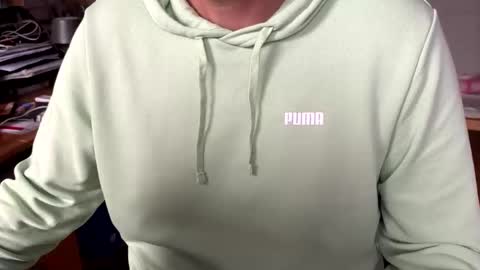 Snapshot of justanotherdude1178 chatting on 09/25/25, 08:40 justanotherdude1178 online show from 09/25/25, 08:40