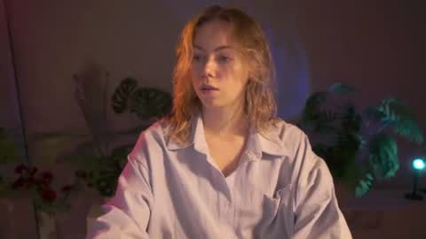 Snapshot of justbarbie chatting on 07/07/26, 03:27 Alexa online show from 07/07/26, 03:27