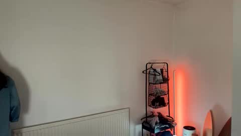 Billie  B  William online show from 02/05/26, 08:52