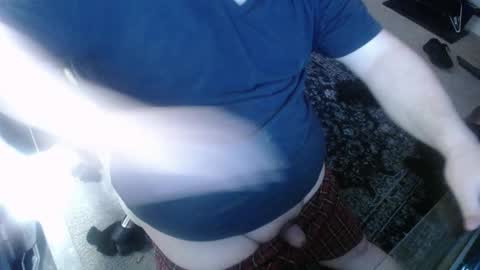 Snapshot of justchillinhey5776 chatting on 10/31/25, 12:00 Rick online show from 10/31/25, 12:00