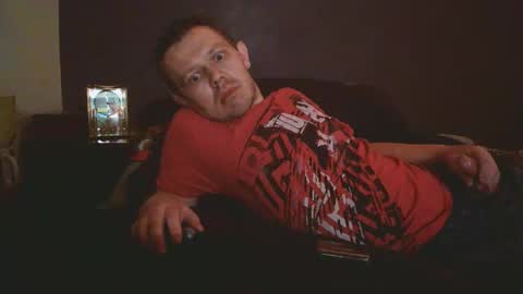 Snapshot of justclickthis chatting on 03/06/26, 12:07 justclickthis online show from 03/06/26, 12:07