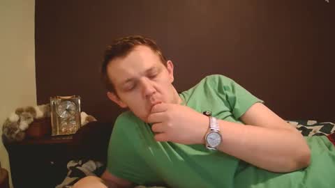 Snapshot of justclickthis chatting on 03/26/26, 05:13 justclickthis online show from 03/26/26, 05:13