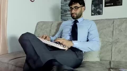Snapshot of justdavid_ chatting on 03/04/26, 10:05 David online show from 03/04/26, 10:05