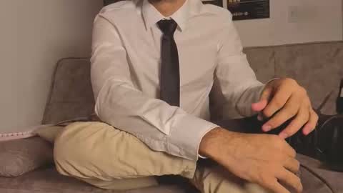 Snapshot of justdavid_ chatting on 05/15/26, 11:12 David online show from 05/15/26, 11:12