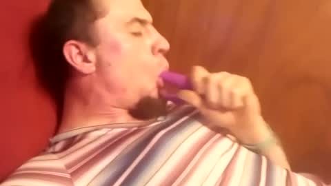 justforyoummm online show from 03/10/25, 11:42