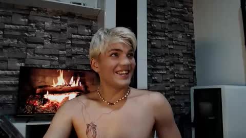 U bf Justin online show from 11/03/25, 07:04