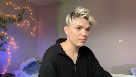 U bf Justin online show from 12/17/25, 09:48