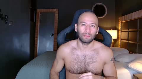 Justin online show from 03/05/25, 10:44