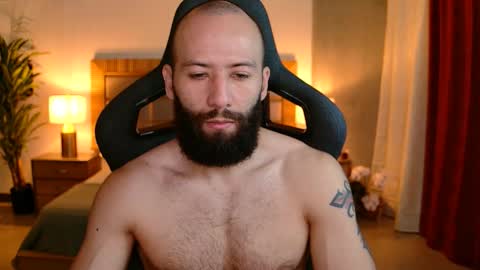 Snapshot of justin_hton chatting on 01/17/26, 09:36 Justin online show from 01/17/26, 09:36