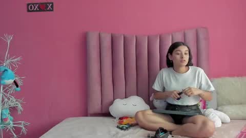 JUSTIN Y JAZMIN online show from 01/24/25, 07:18