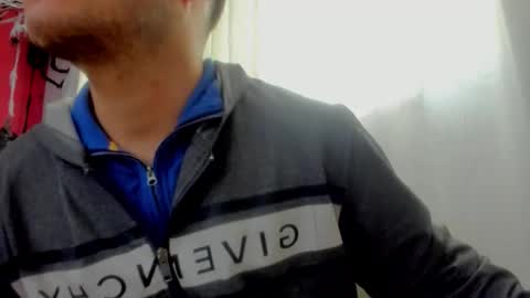 JUSTIN Y JAZMIN online show from 10/13/25, 01:55