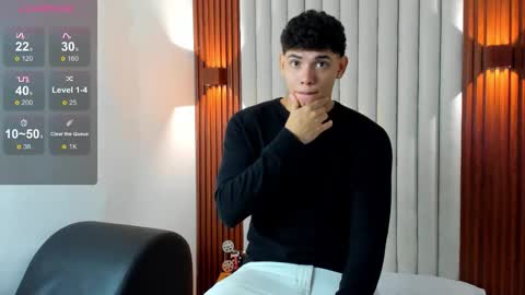 Snapshot of justin_mack_ chatting on 11/06/25, 11:55 Justin online show from 11/06/25, 11:55