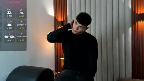 Snapshot of justin_mack_ chatting on 11/20/25, 11:32 Justin online show from 11/20/25, 11:32