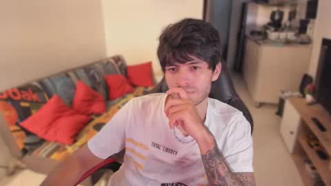 Diego online show from 09/26/25, 09:52