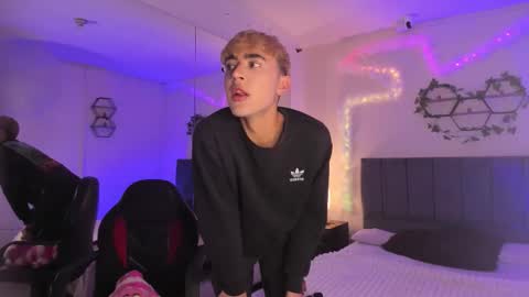 Justin online show from 11/15/25, 11:29