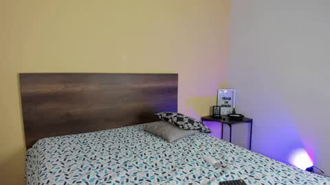 Justin online show from 01/06/25, 03:40