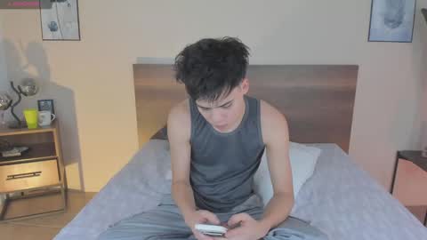 Justin online show from 09/11/25, 12:27