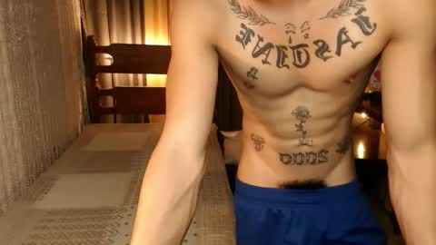 Snapshot of justine_hunk chatting on 02/23/25, 08:39 justine_hunk online show from 02/23/25, 08:39
