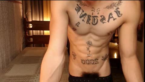 Snapshot of justine_hunk chatting on 03/05/25, 04:24 justine_hunk online show from 03/05/25, 04:24