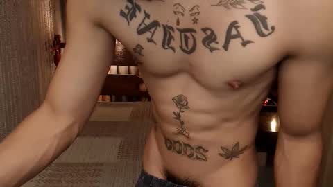 justine_hunk online show from 04/21/26, 06:52