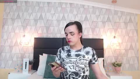 Justine online show from 09/15/25, 03:17