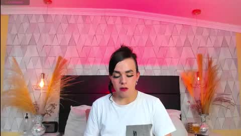 Justine online show from 02/16/26, 04:19