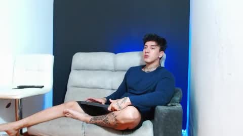 justinfuller_31 online show from 04/29/26, 11:22