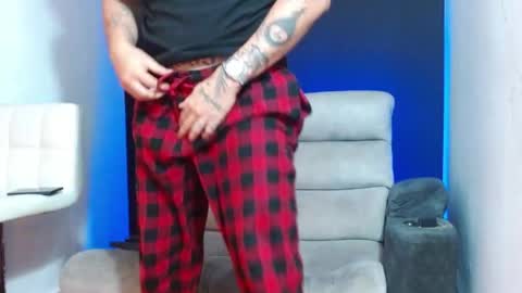 justinfuller_31 online show from 05/12/26, 05:21