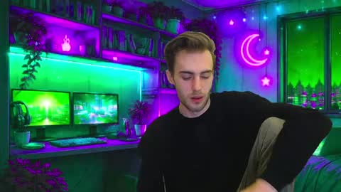 Hologram Guy online show from 06/01/26, 04:58