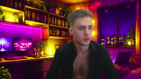Hologram Guy online show from 06/16/26, 03:47