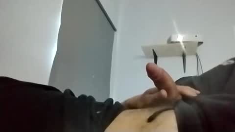 Snapshot of justme6vi6 chatting on 03/28/26, 01:00 justme6vi6 online show from 03/28/26, 01:00