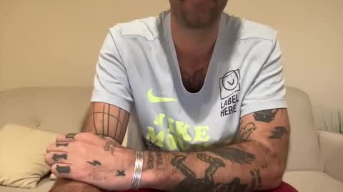 Snapshot of justmeandyou00 chatting on 12/14/24, 06:52 justmeandyou00 online show from 12/14/24, 06:52