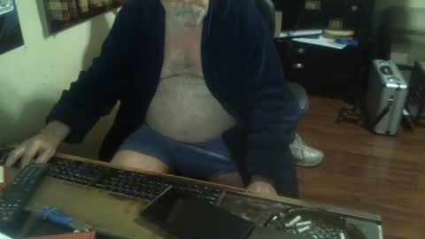 Snapshot of justmeohio chatting on 03/28/26, 01:27 justmeohio online show from 03/28/26, 01:27