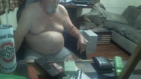 Snapshot of justmeohio chatting on 06/27/26, 01:32 justmeohio online show from 06/27/26, 01:32